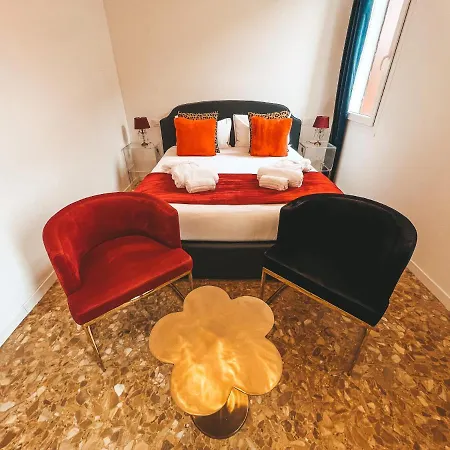 Le Luxury Lagoon شقة *