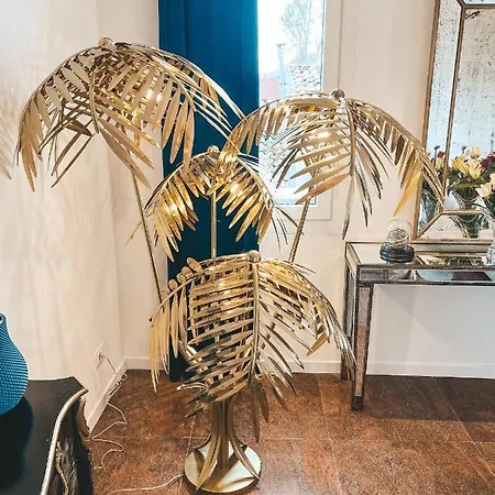 Le Luxury Lagoon شقة