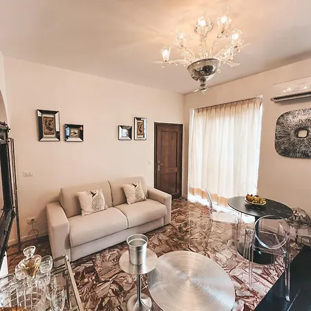 Le Luxury Lagoon شقة *