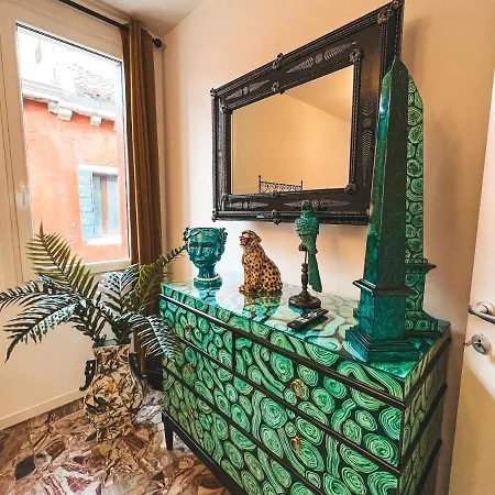 Le Luxury Lagoon Lejlighed *