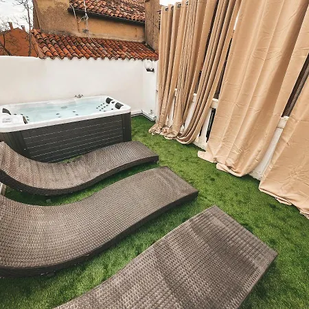 Le Luxury Lagoon Lejlighed *