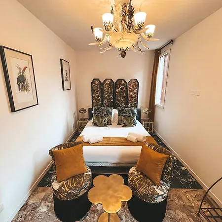Le Luxury Lagoon *